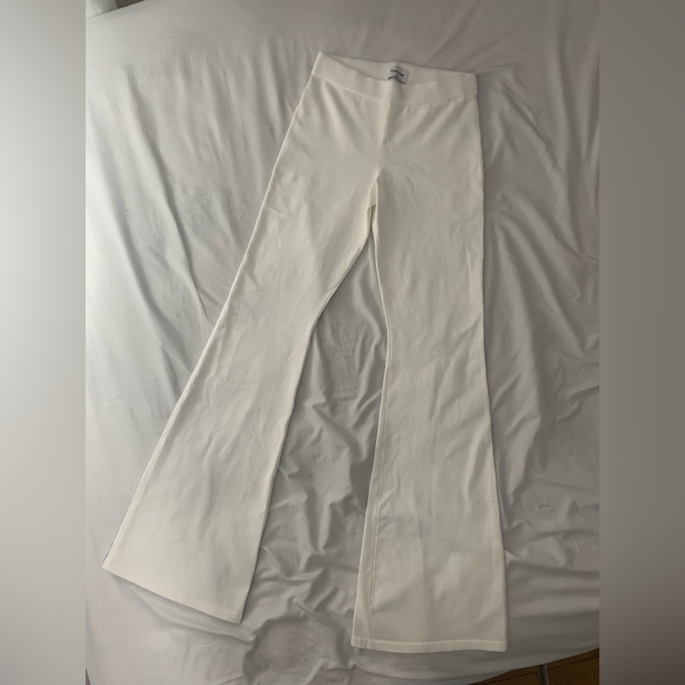 Aritzia- Sunday Best Posie Pants